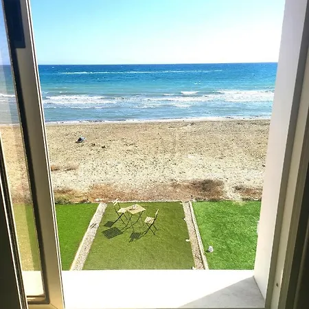 Mattis Seafront Beachhouse Perivolia Exterior photo