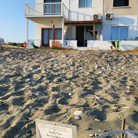Mattis Seafront Beachhouse Perivolia Exterior photo
